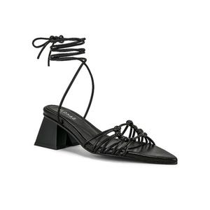 NWOT Alohas Black pointy sandals